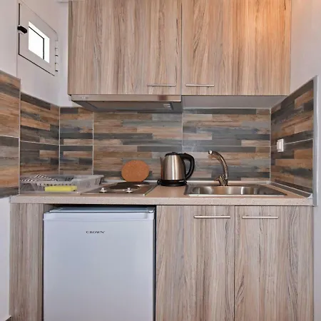Alexandros Seaview Suites Флогита Экстерьер фото