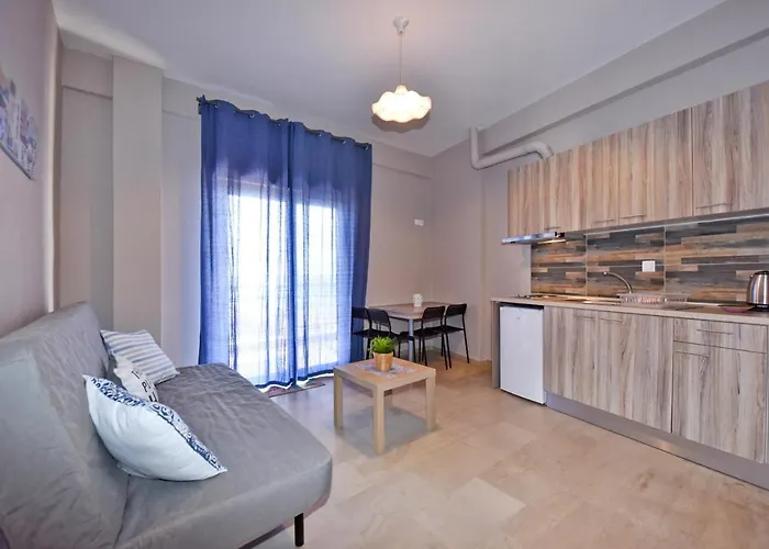 Alexandros Seaview Suites